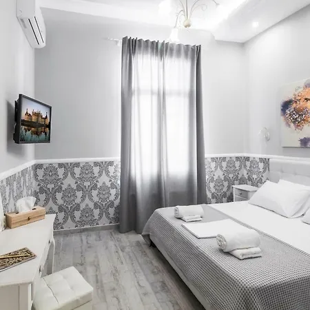 Διαμέρισμα Tsimiski 104 Luxury Suites *