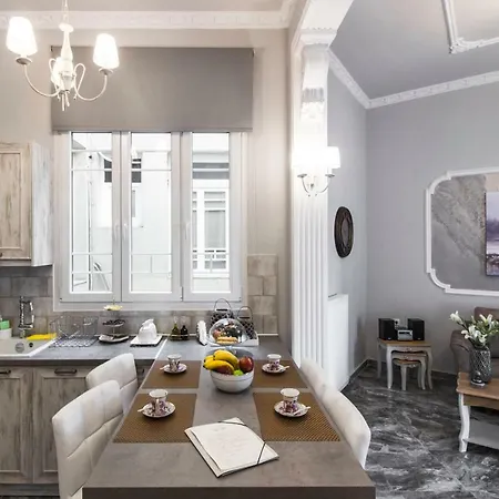 Διαμέρισμα Tsimiski 104 Luxury Suites Θεσσαλονίκη