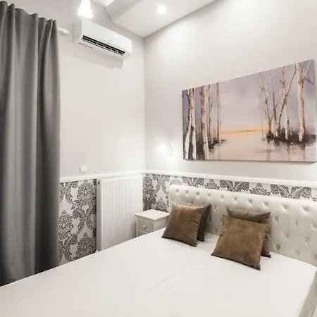 Διαμέρισμα Tsimiski 104 Luxury Suites *