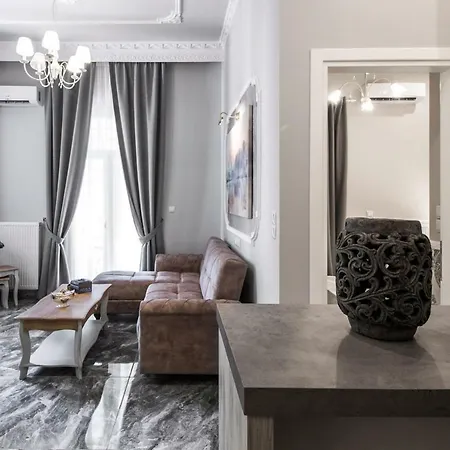 Tsimiski 104 Luxury Suites * Θεσσαλονίκη
